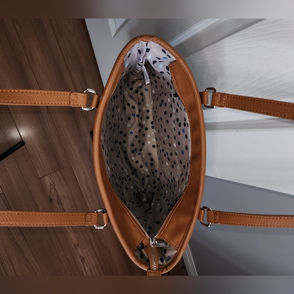 Jewell by Thirty-one Tote - Picture 4 of 6